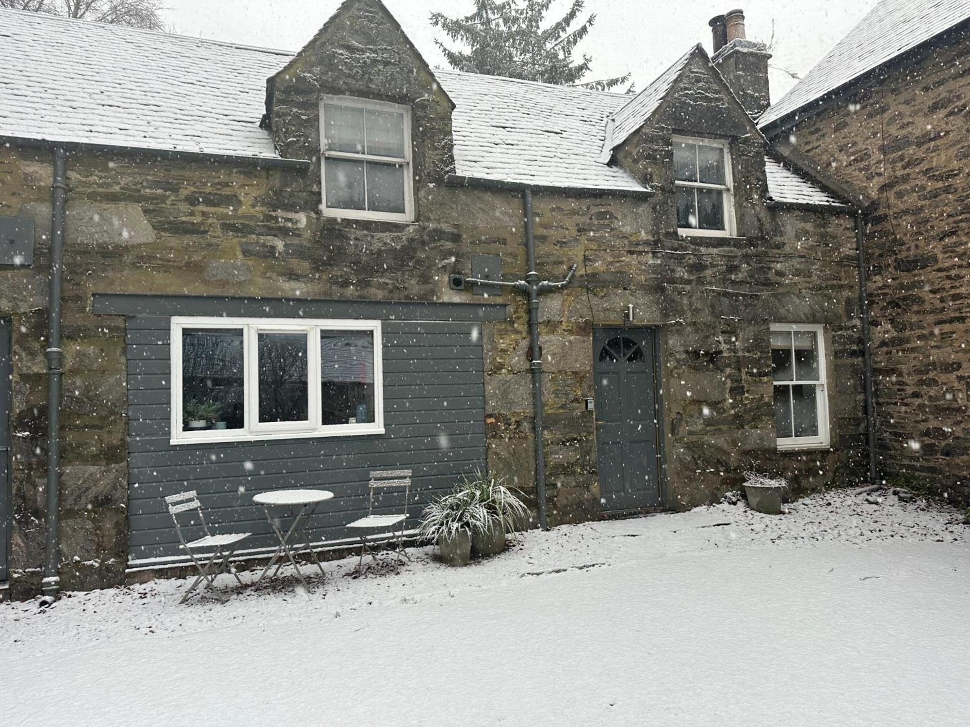 Red Squirrel Cottage Strathtay Exterior foto